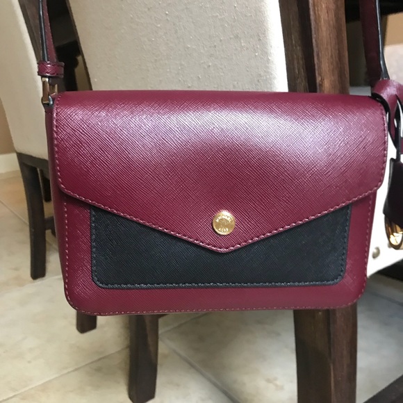 Michael Kors Handbags - Michael Kors maroon red and black crossbody bag